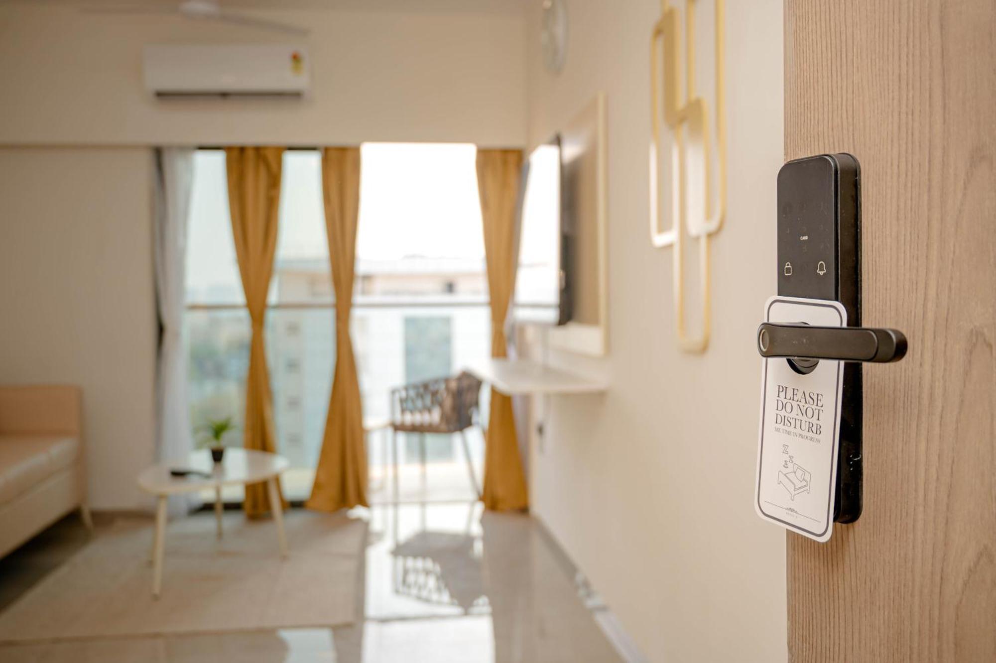 Z Bliss Suites, Bkc Mumbai Exterior photo