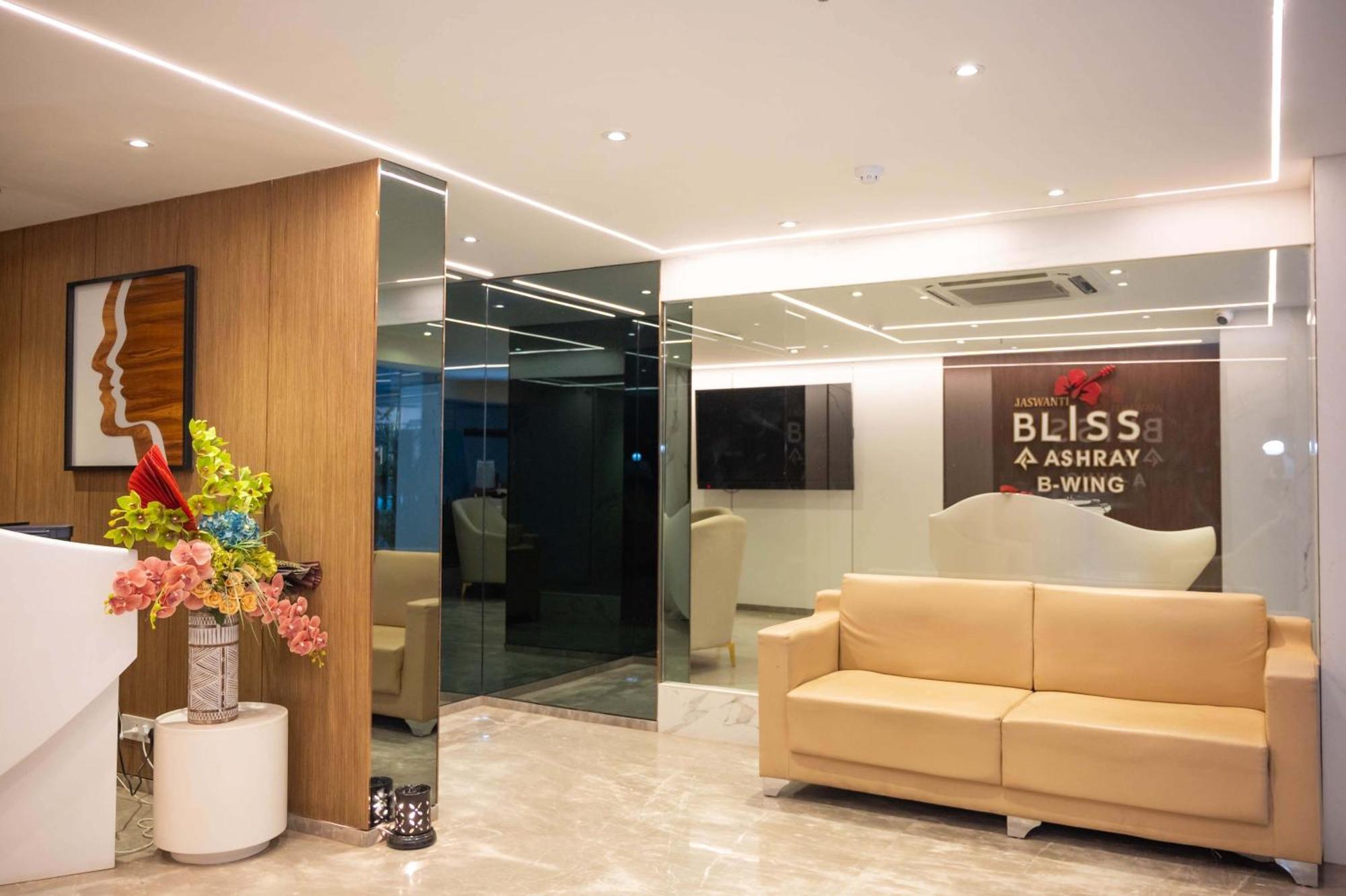 Z Bliss Suites, Bkc Mumbai Exterior photo